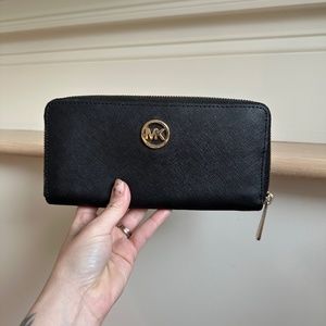 Michael Kors wallet